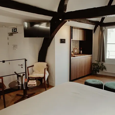 A Place - Boutique & Flats - Oude Koornmarkt 1 Gæstehus