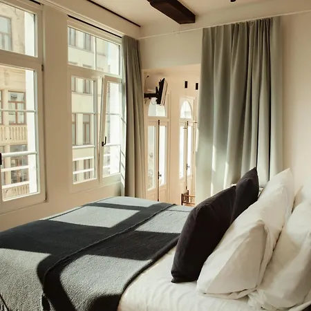 A Place - Boutique & Flats - Oude Koornmarkt 1 Gæstehus Antwerpen
